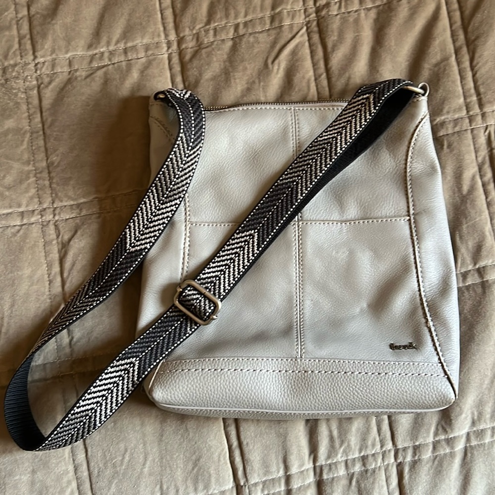 The Sak crossbody bag purse light gray